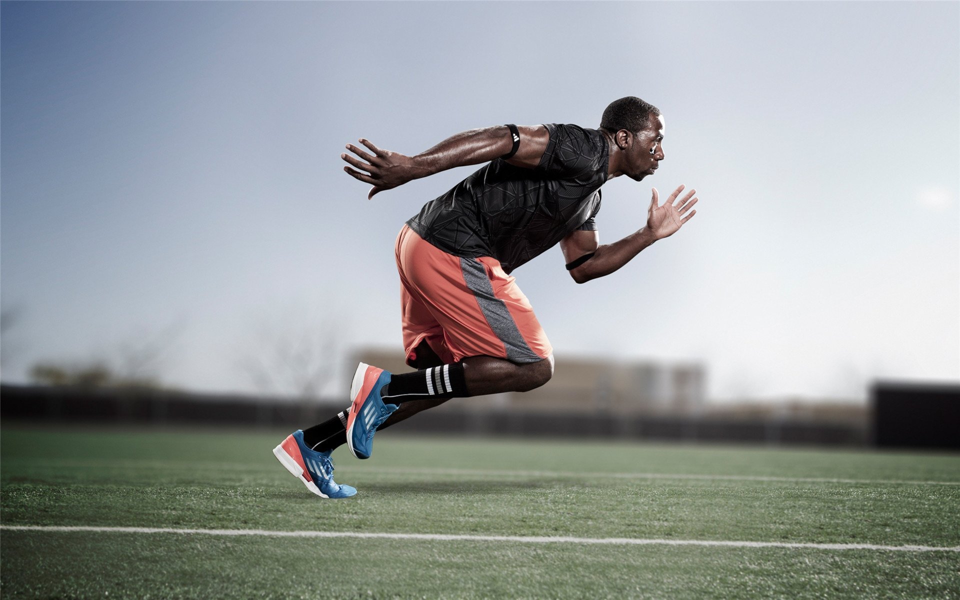 防线整齐作战,硬核防守令人惊叹,防线形势怎么看,防线工作怎么干