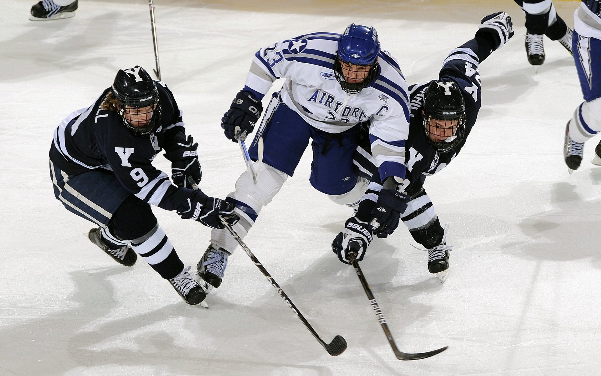 快船擒下热火，乔治与伦纳德合砍57分，伦纳德和乔治快船卡通头像